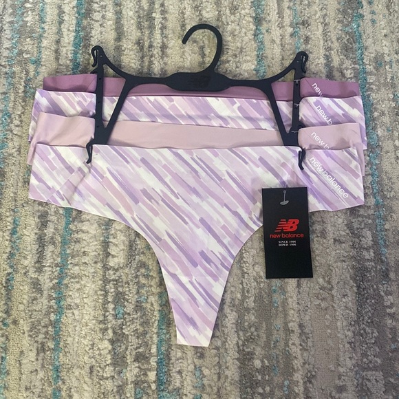 New Balance Other - 4 Pack New Balance Seamless Thongs
